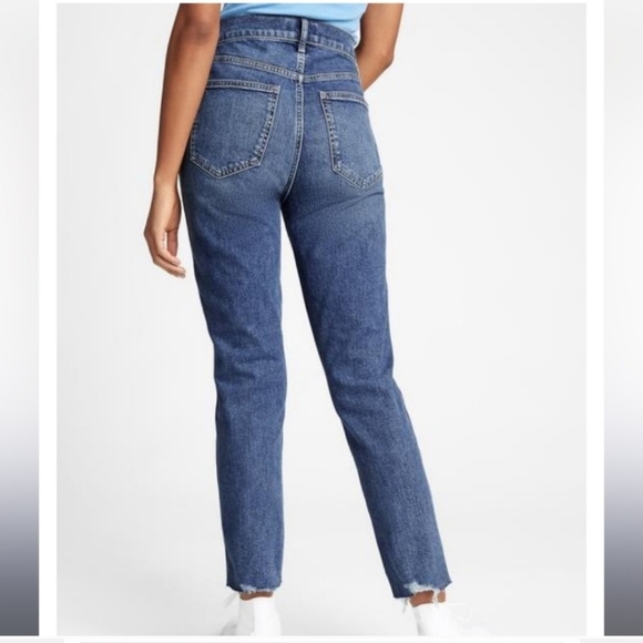 Womens Gap Denim Cigarette Jeans High Rise Distressed Raw Hem Size 28/6 - Picture 8 of 11